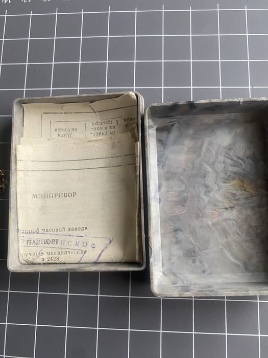 Продам абсолютно новий годинник Ракета