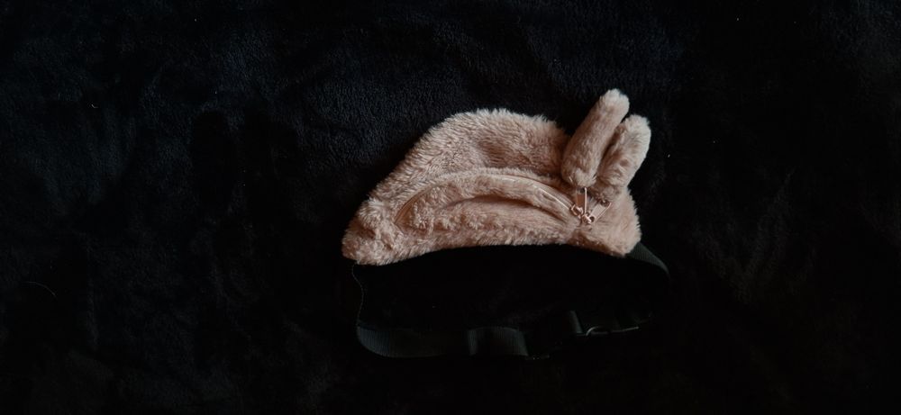 Сумка, мягка, зручна.