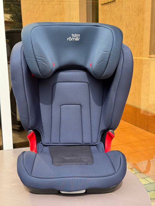 Автокрісло Britax romer kidfix2 . Дитяче автокрісло
