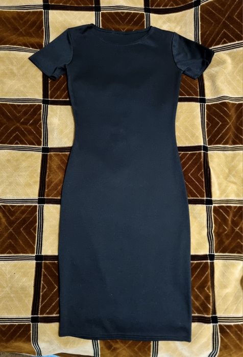 Плаття класичне 42-44 розмір