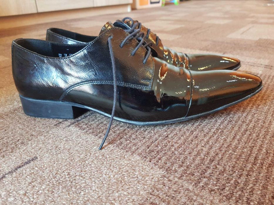 Sprzedam buty meskie okolicznościowe 42