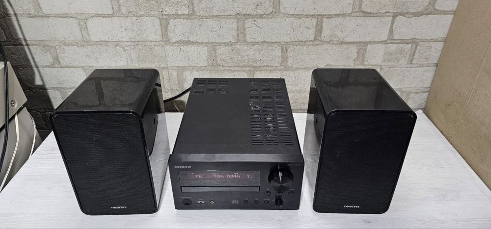 Мережевий Музичний центр/ресивер Onkyo D-T15/CR-N755 USB,FLAC