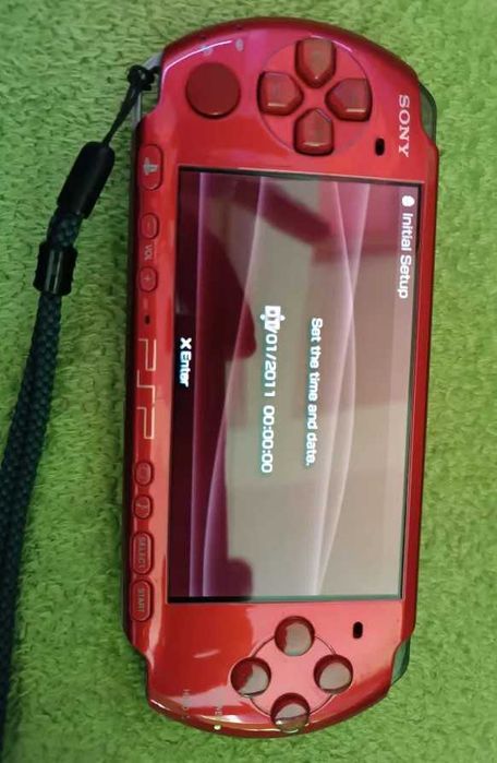 Konsola Sony PSP 3004 Radiant Red | Stan Bdb | Sprawna + KARTA 8GB + Ładowarka  + gry(nie są w cenie)