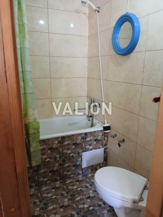 Продам будинок на 10 сот.Троєщина.вул. М.Смотрицького( Пожарського )