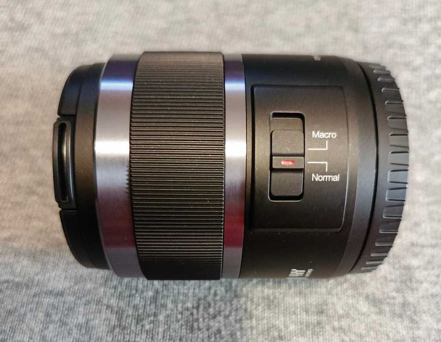 Продам объектив XIAOYI 42.5mm/ 1 : 1.8 micro 4/3 Panasonic Olympus