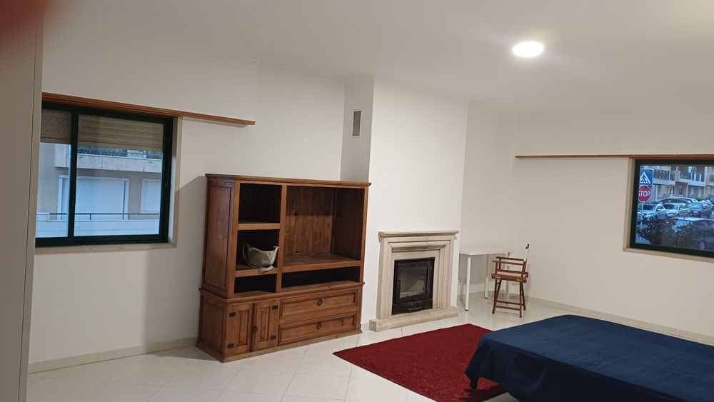 Quarto S. Domingos de Rana perto Tagus Park, lagoas Park  SBE Business School