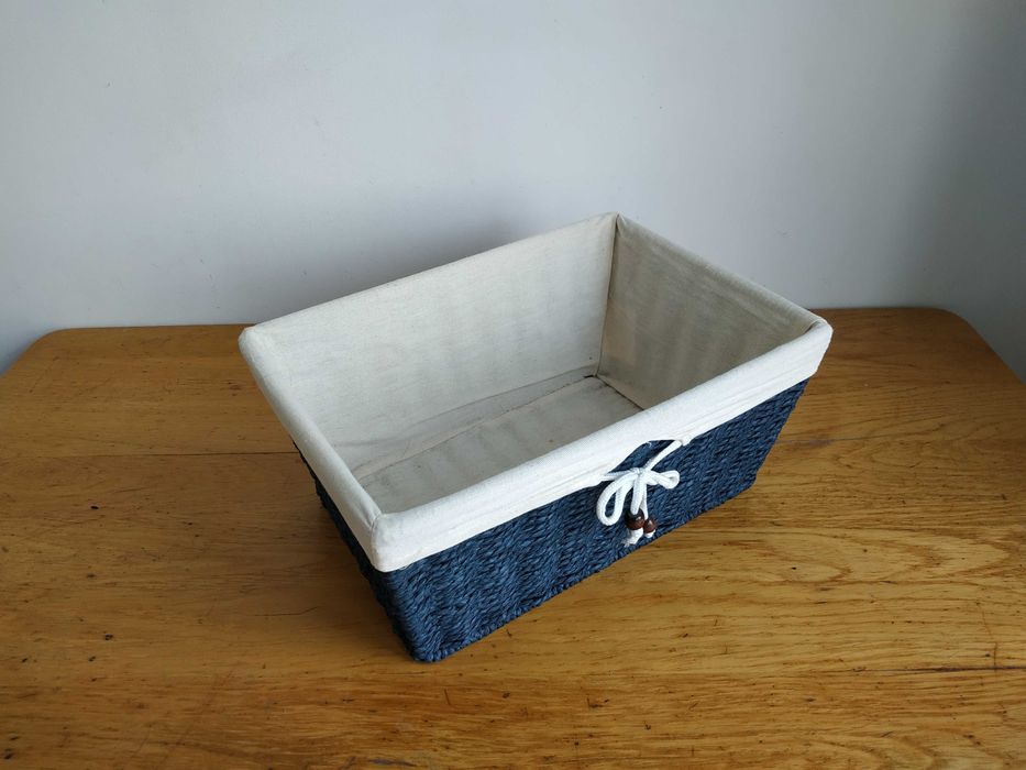 Корзина для плетеная из лозы и ткани