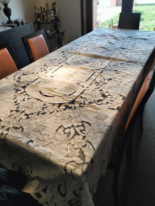 Lindíssima toalha 3 metros