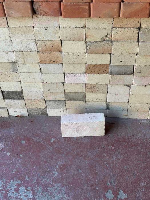 Продам кирпич шамотный