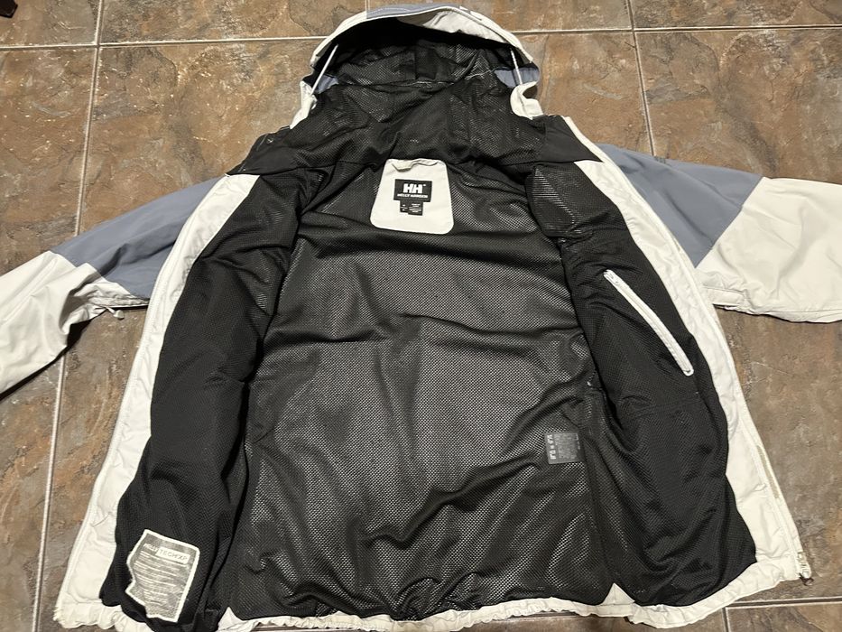 Вітровка Hally Hansen оригінал