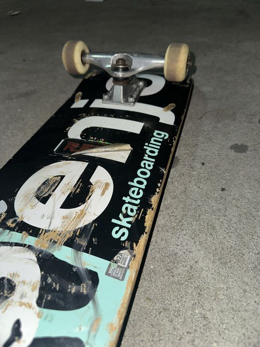 Skate Completo Enjoi – Trucks Tensor – Profissional