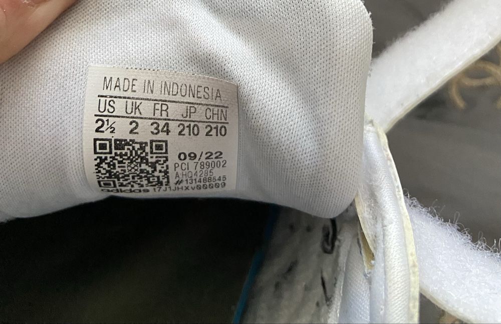 Детская обувь Adidas