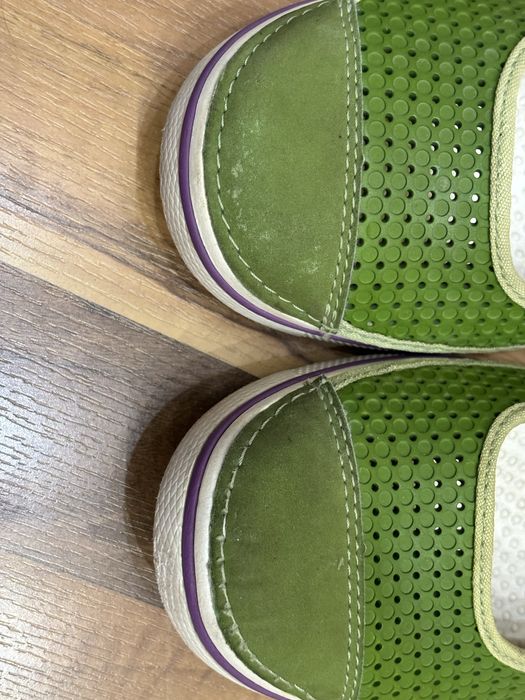 Кроксы Туфли Crocs w6 (36 размер)