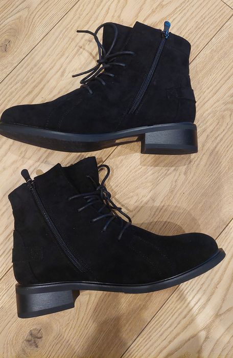 Nowe buty botki sztyblety  jesienne Cabin 38 czarny zamsz