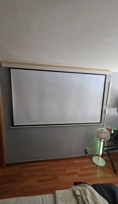 Tela De Projeção Eletrica 100 polegadas