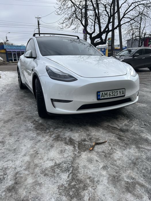 Tesla model Y Performance 2022