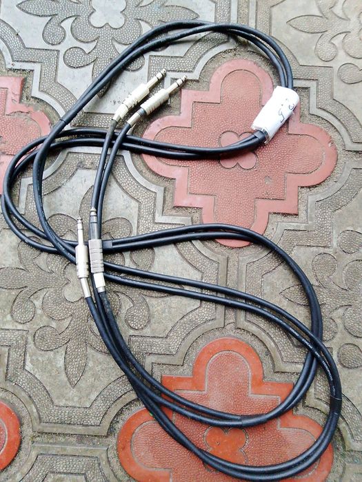 Мікрофонний кабель 2.5 метра