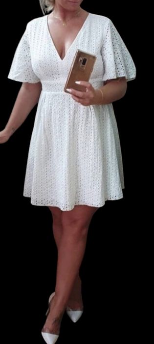 Sukienka biała spódnica