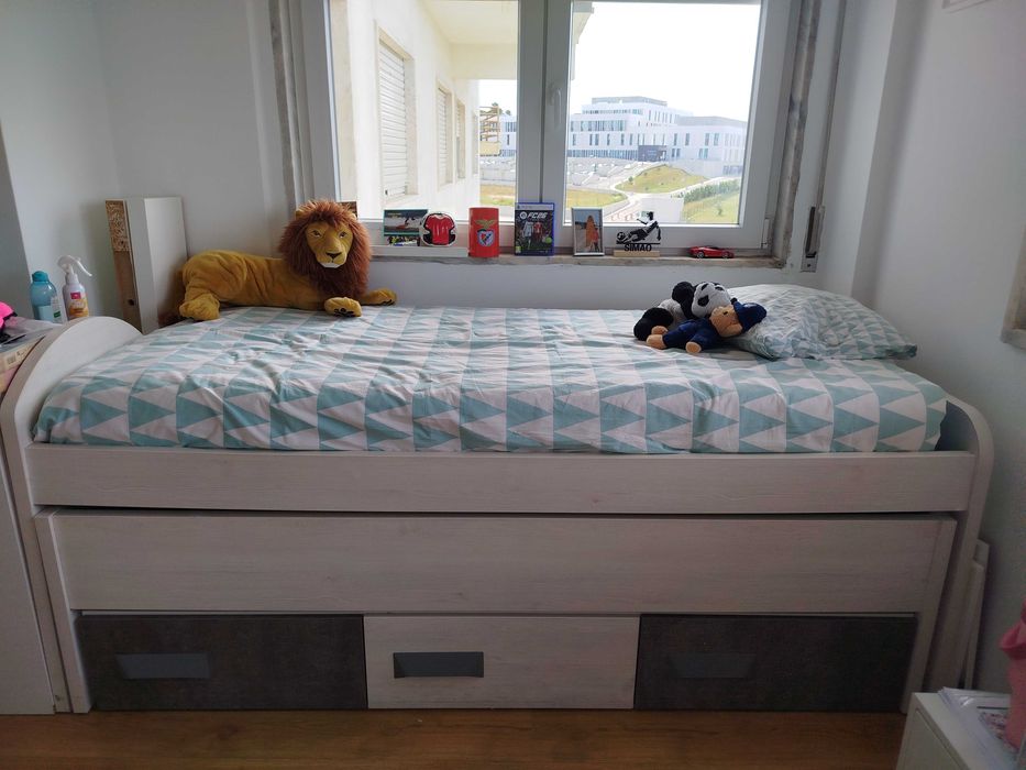 Cama gaveta de solteiro