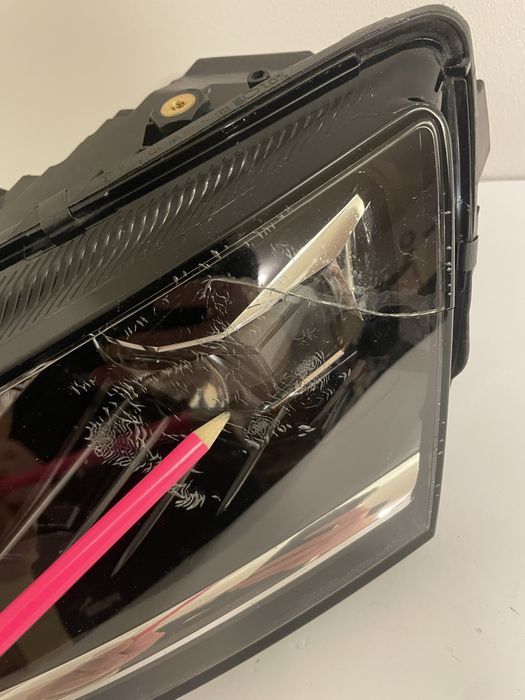 Skoda Octavia III lift  / lampa lewa przednia przód Full Led