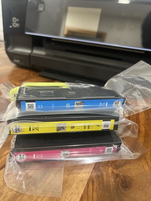 Impressora Wi-Fi Epson XP-610 + tinteiros incluídos