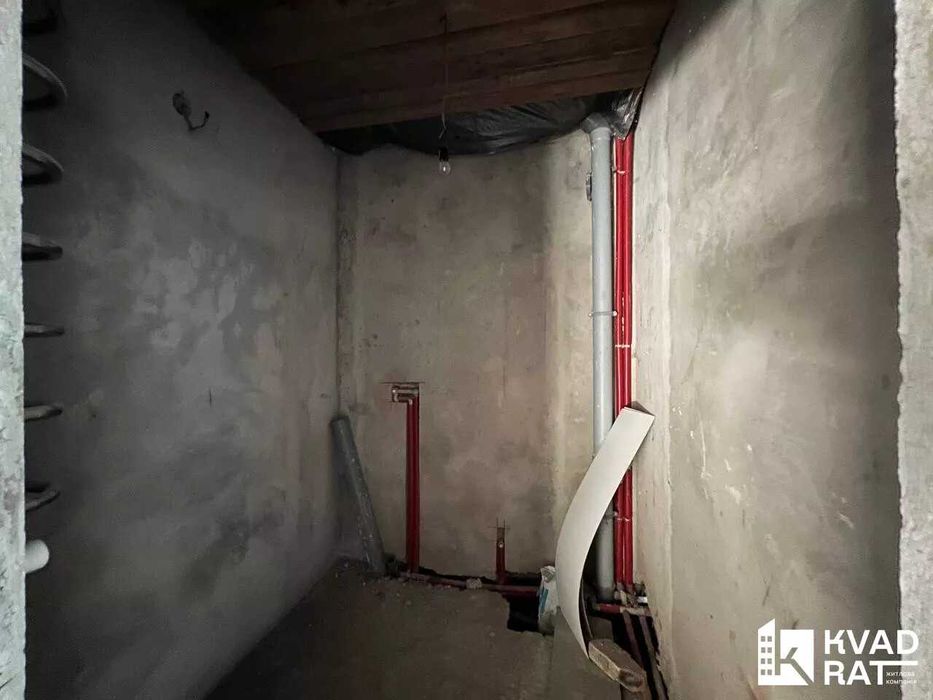 У продажі Просторий Будинок у Драгомирчанах