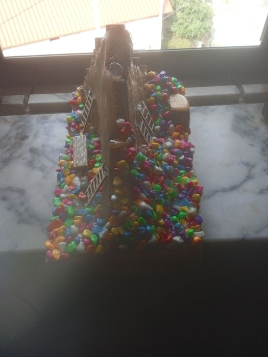 Montanha em madeira..