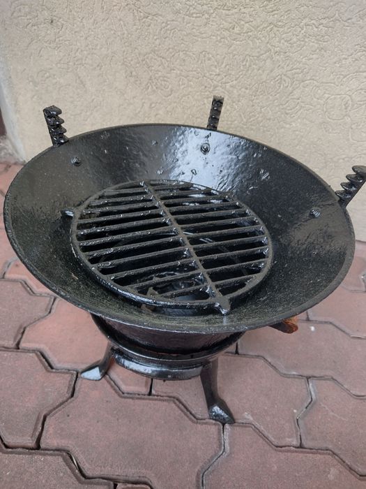 Grill ozdobny starodawny