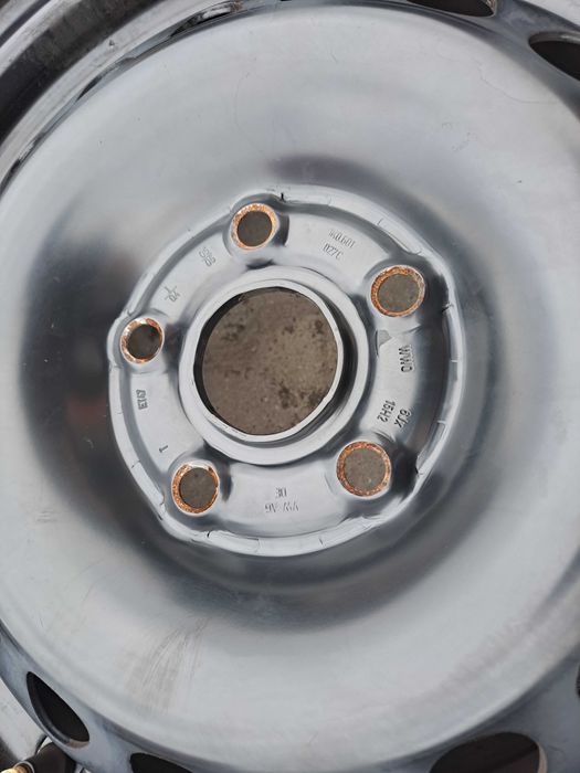 Felgi Stalowe 15 Cali 5x112 Skoda Volkswagen Audi Seat
