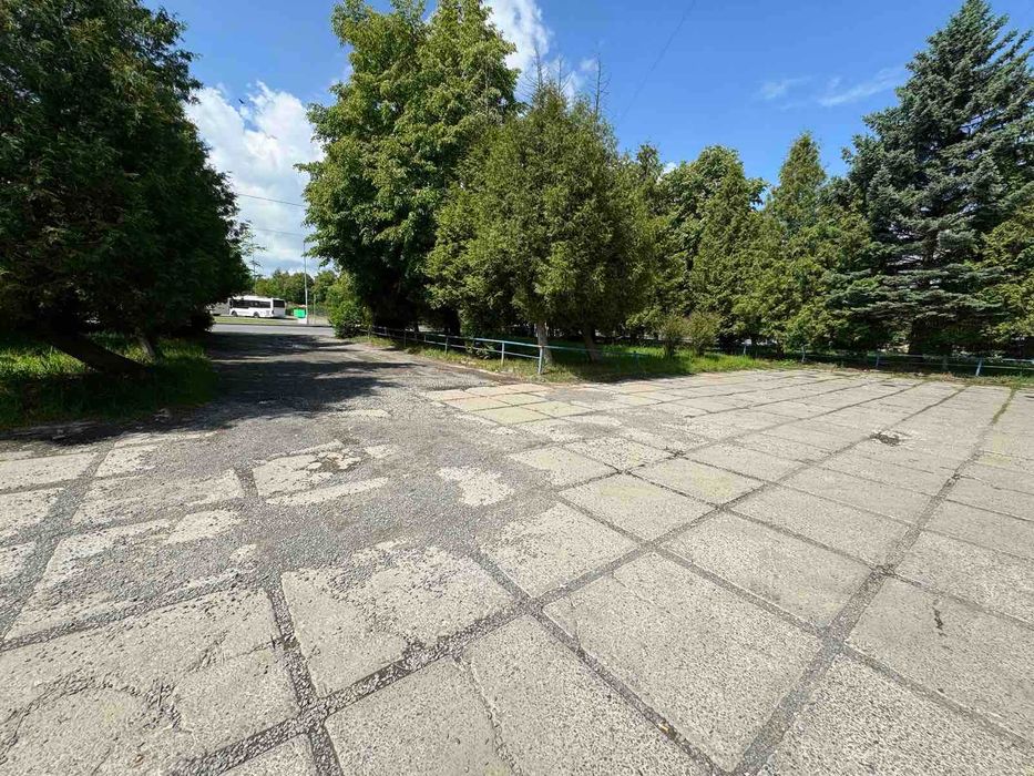 Продаж великого комерційного приміщення, вул. Самбірська, м. Дрогобич!