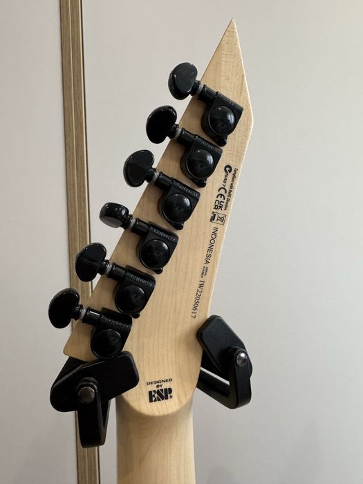 Електрогітара ESP LTD M-400 Black Satin