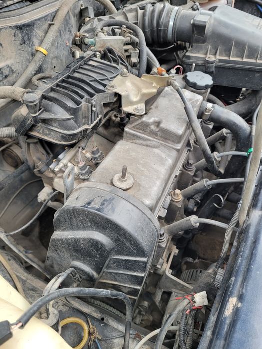 Розборка Ваз 2115 двигун 1.6 8 клапанний інж. не все є, читайте опис
