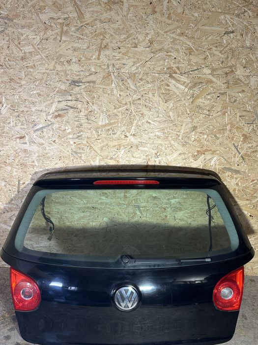 Klapa Bagażnika volkswagen Golf 5 czarna