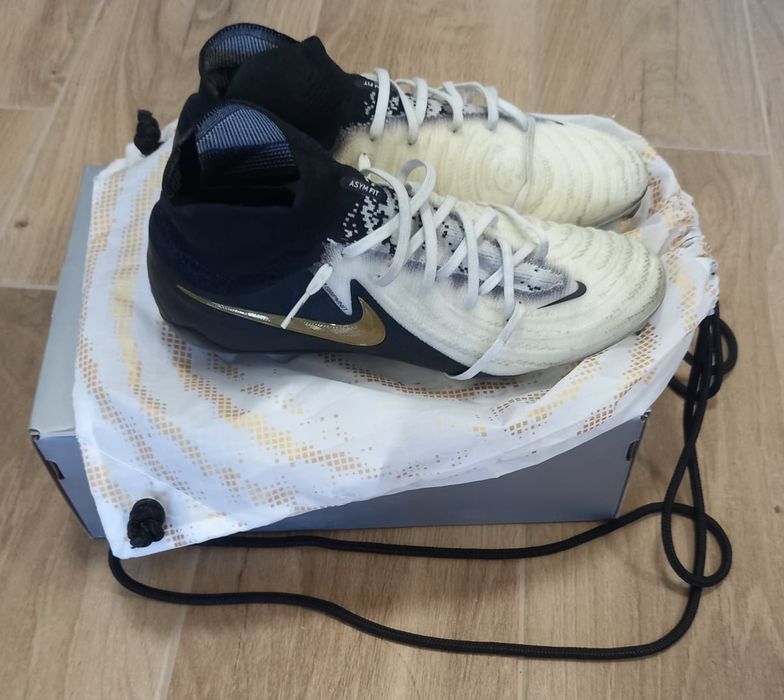 Jak nowe korki rozmiar 41 Nike Phantom Luna II Elite FG model FJ2572-100