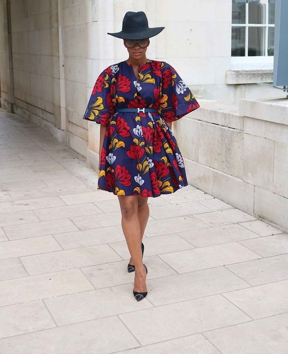 Платье дизайнерское Эксклюзив М heritage clothings. Олх доставка