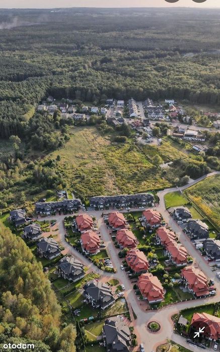 Nowoczesny, inteligentny dom szeregowy 119m² przy lesie