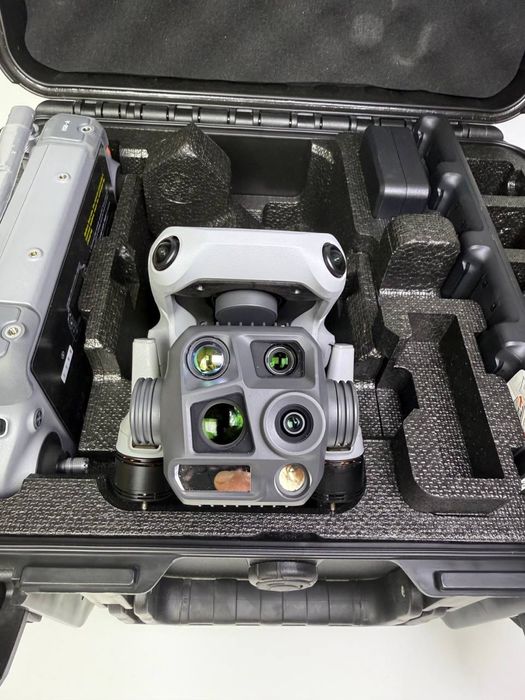 Дрон Dji Matrice 4 т  комплект