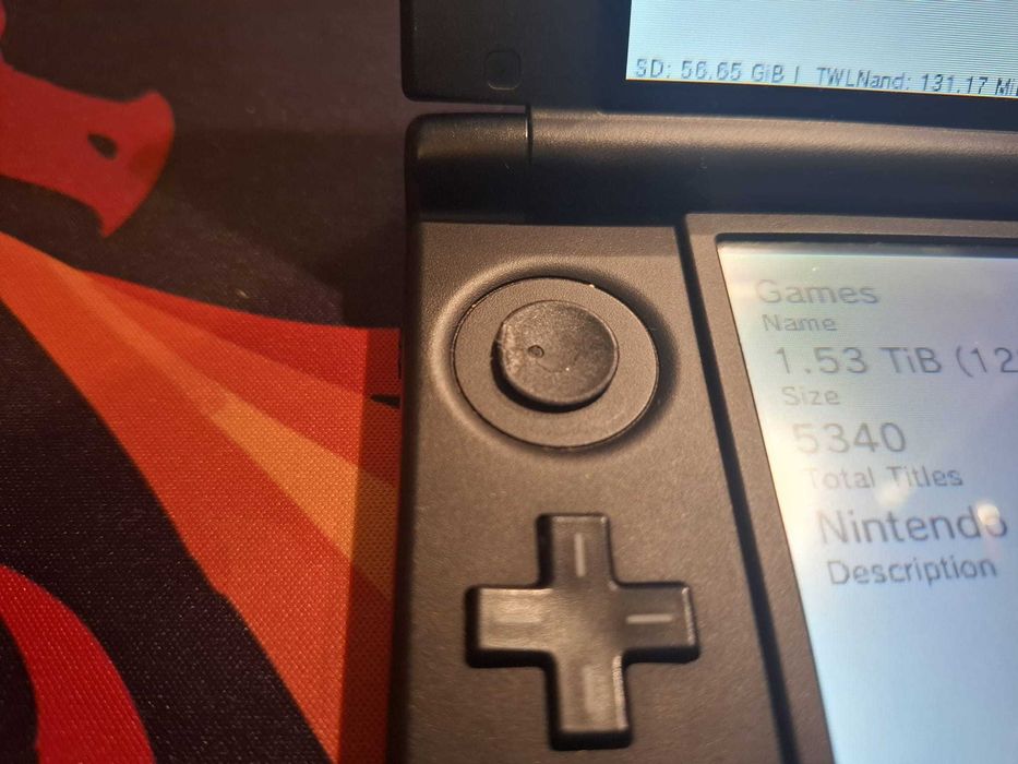 Nintendo 3DS XL cinzenta modificada 64 GB