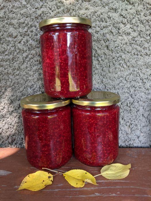 Малина у власному соці