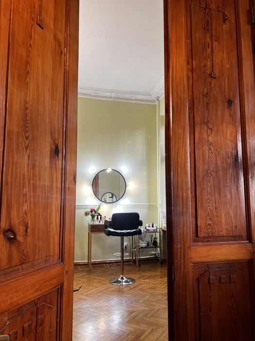 Аренда места бровист /визажист