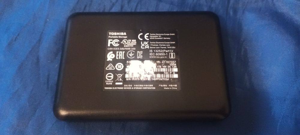 disco rígido externo portátil Toshiba Canvio Basics de 1 Tb