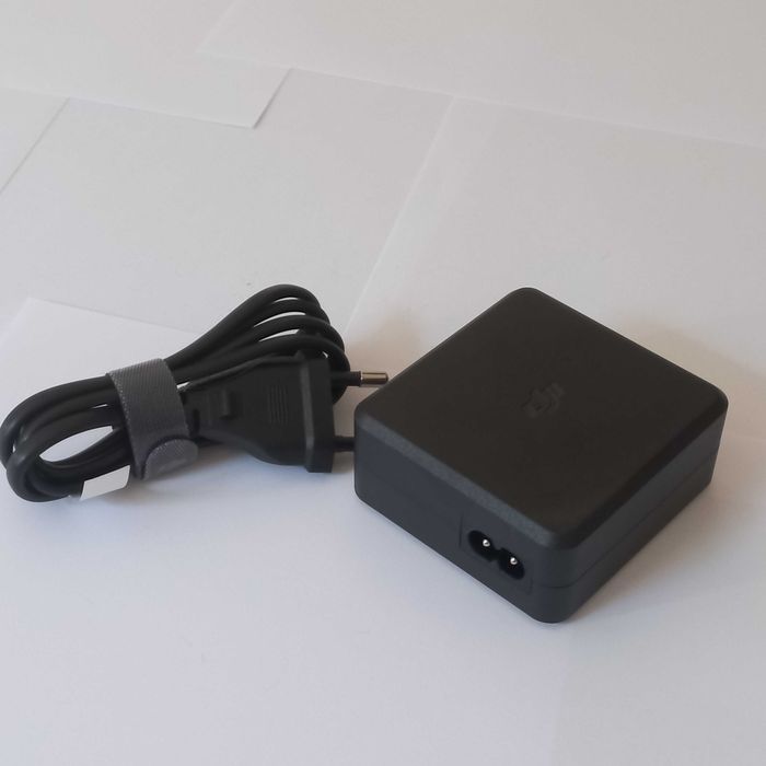 Зарядний хаб DJI Matrice 4 Series Charging Hub + 100W блок живлення