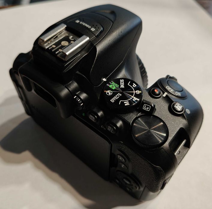 Nikon D5500/ Bateria+ładowarka/ Świetny stan/ Shutter 20011/ Warto!