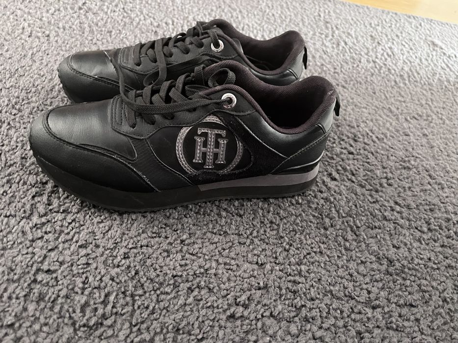 Buty Tommy Hilfiger 39