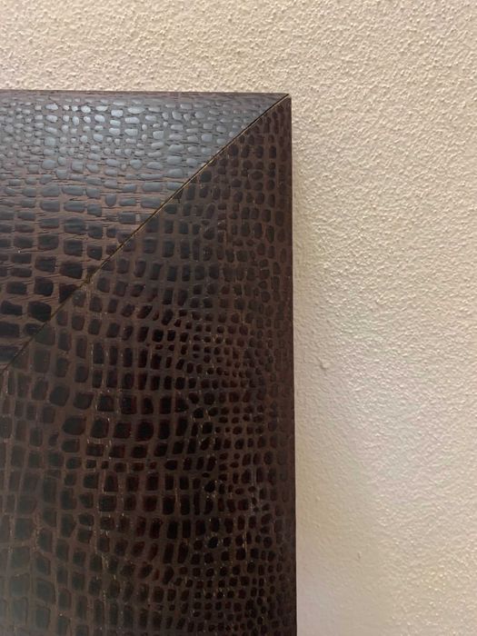 Espelhos de madeira com efeito craquelado