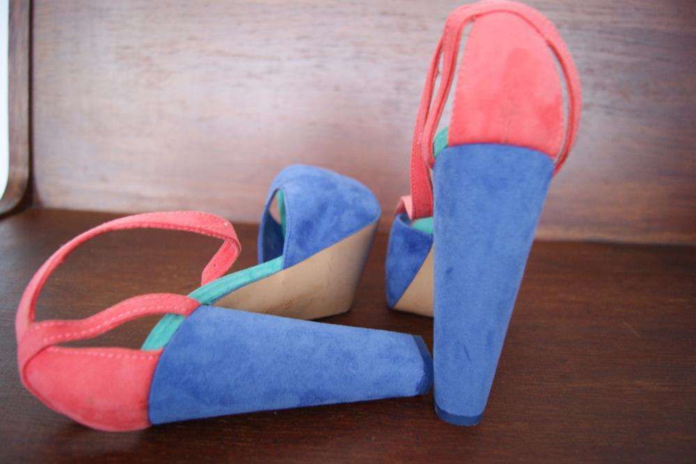 Śliczne buciki Firmy Bershka