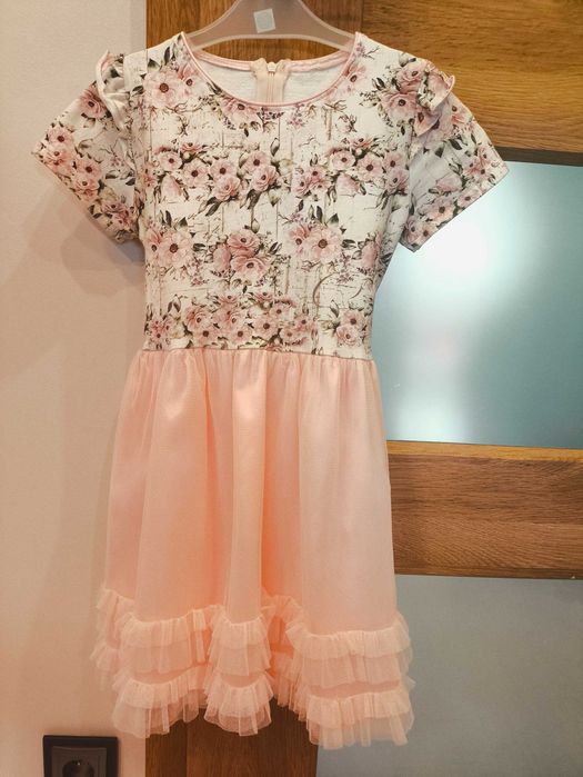 Sukienka elegancka