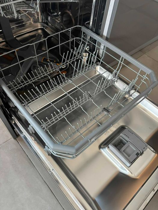 Máquina de lavar loiça LG DF325FP