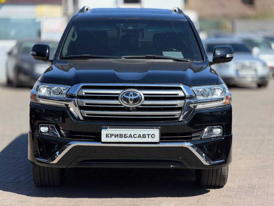 Toyota Land Cruiser 200