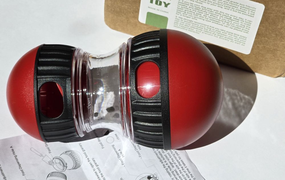 Іграшка для собак годівничка